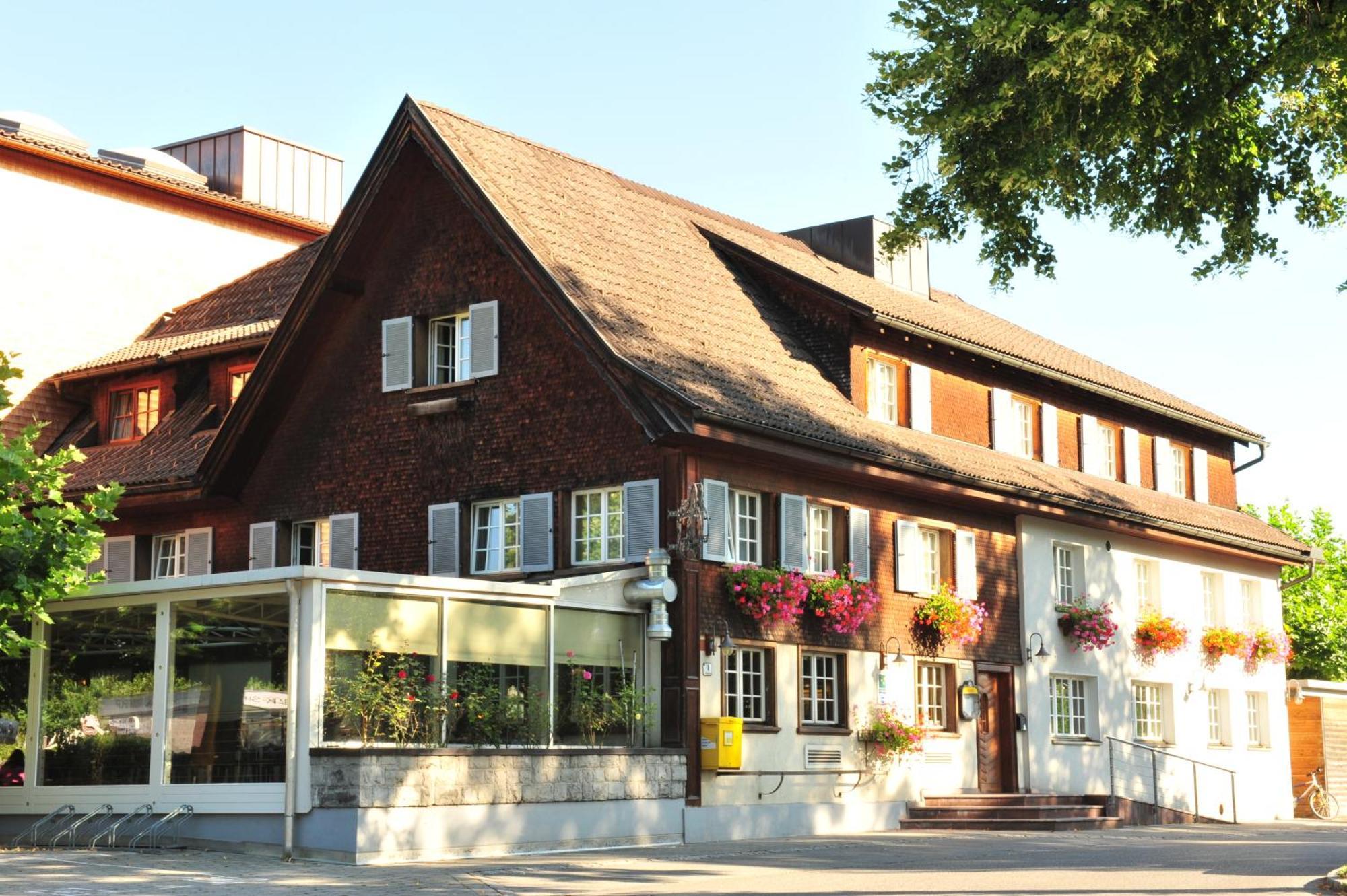 Hotel-Gasthof Loewen Feldkirch Ngoại thất bức ảnh